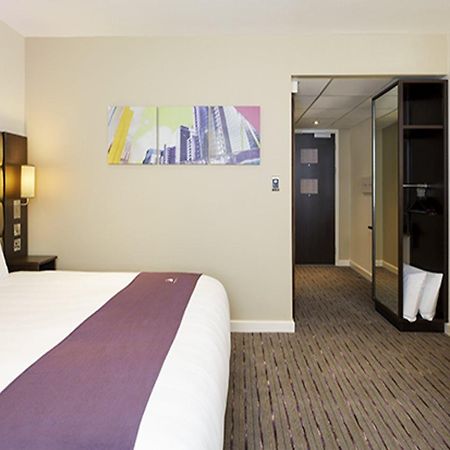 Premier Inn 호셤 외부 사진